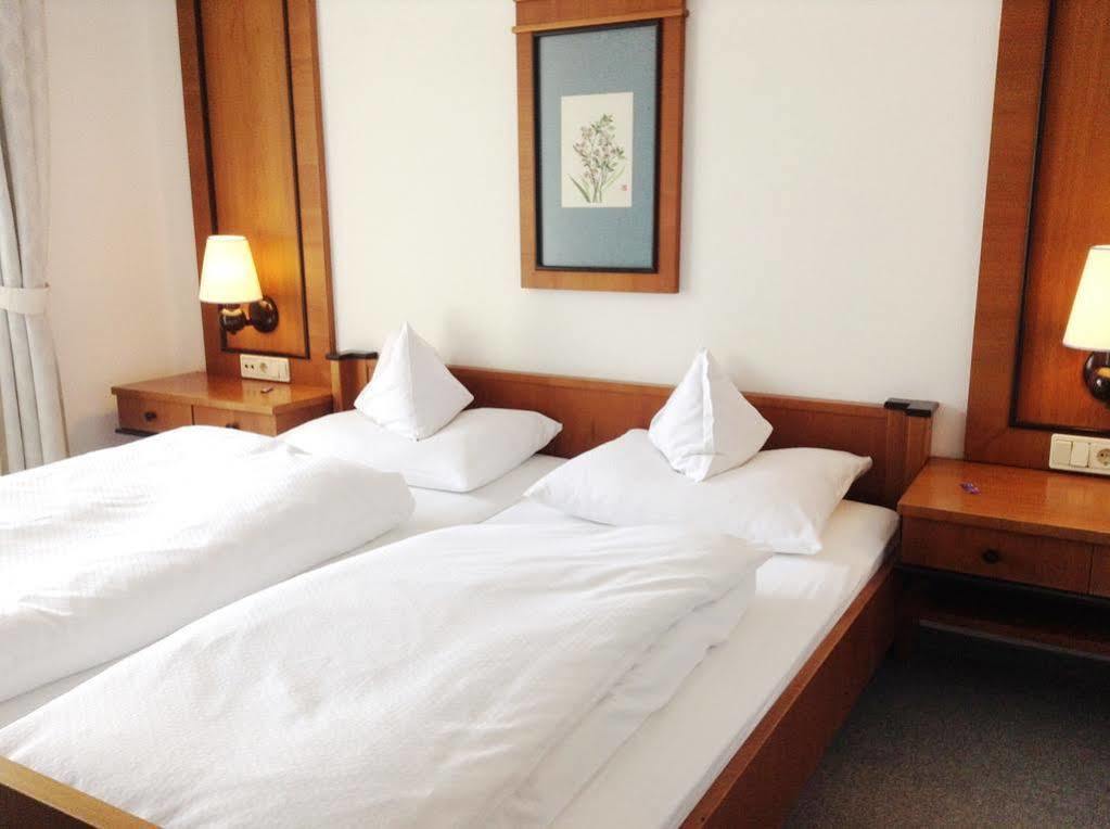Hotel Gruenes Tuerl Bad Schallerbach Zewnętrze zdjęcie