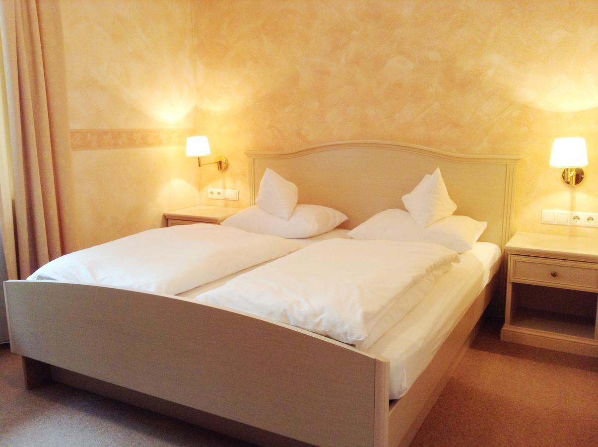 Hotel Gruenes Tuerl Bad Schallerbach Pokój zdjęcie