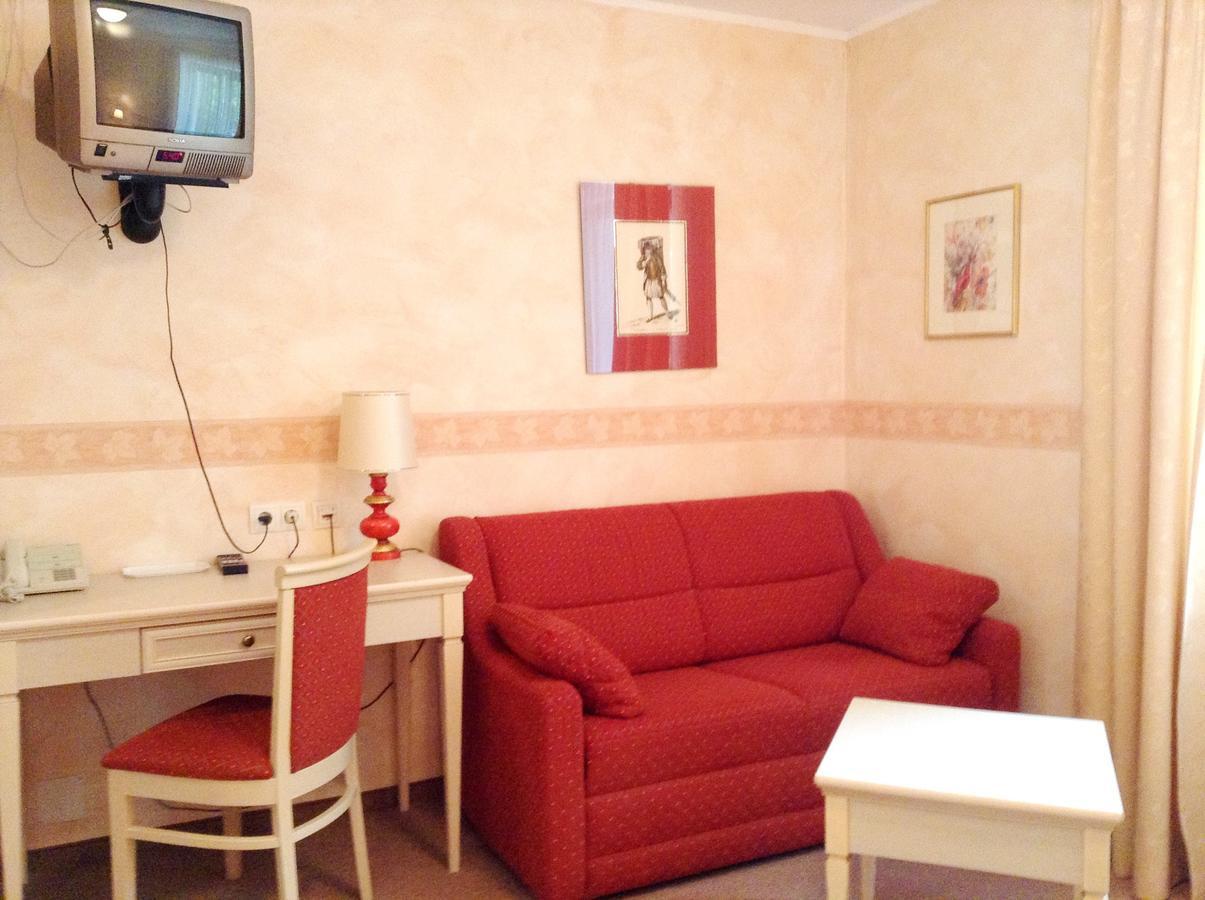 Hotel Gruenes Tuerl Bad Schallerbach Pokój zdjęcie