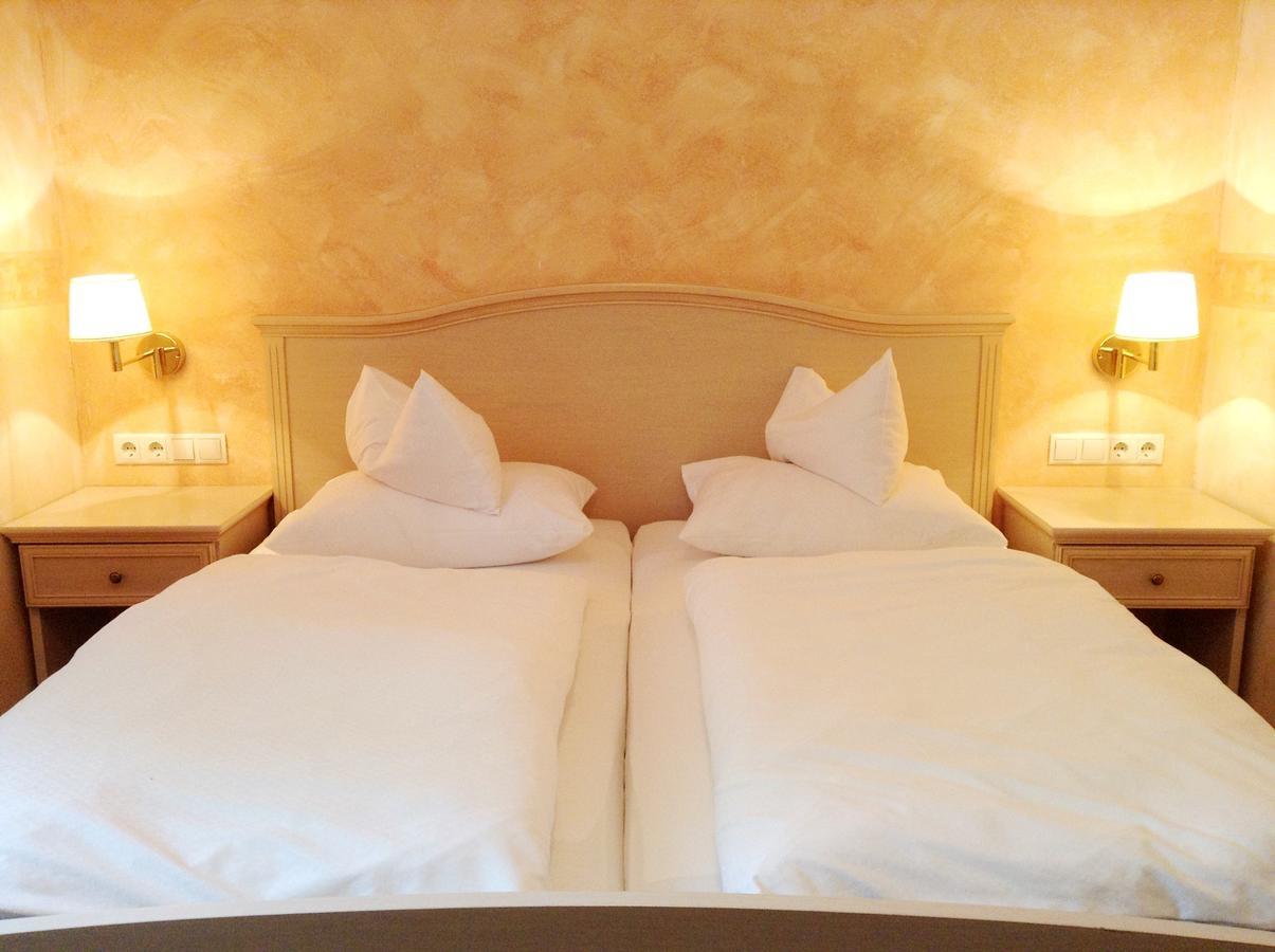 Hotel Gruenes Tuerl Bad Schallerbach Pokój zdjęcie